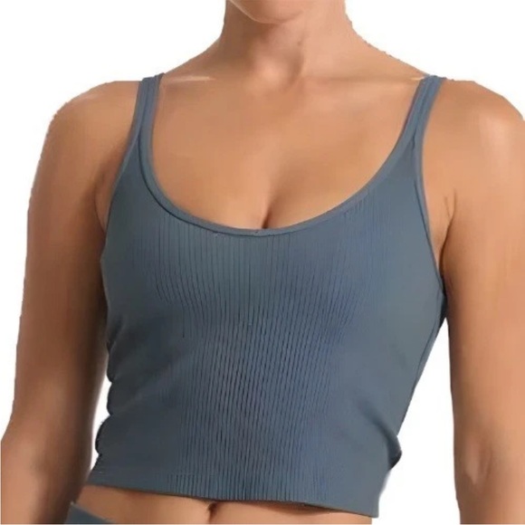 Vuori Rib Crop Tank Top Women's Size XS Pool BlueRibbed Activewear Yoga NWT - Picture 2 of 8